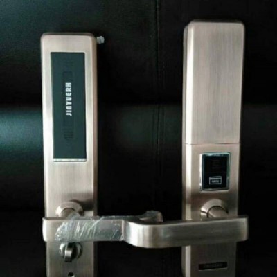 一把堅(jiān)固耐用智能鎖佳悅鑫品牌J9800型指紋鎖防盜門電子密碼鎖工程安裝合作