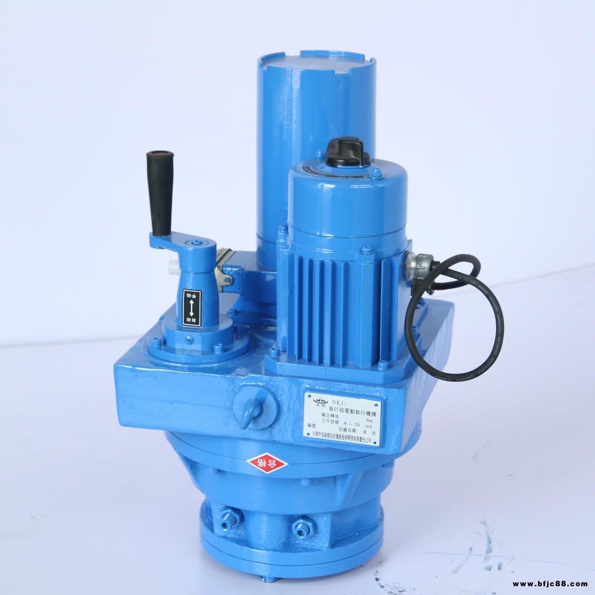 佰納德 蝶閥電動(dòng)執(zhí)行器 電動(dòng)風(fēng)門 電動(dòng)旋塞閥 角行程電動(dòng)執(zhí)行器機(jī)構(gòu) 底座式連接 調(diào)節(jié)型電動(dòng)執(zhí)行機(jī)構(gòu)