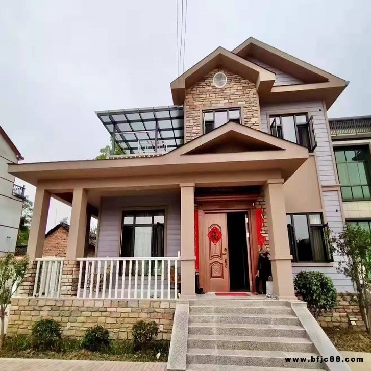 秋東建設(shè)房屋 農(nóng)村建設(shè)房屋 輕鋼龍骨別墅 節(jié)能環(huán)保堅(jiān)固耐久 歐式別墅