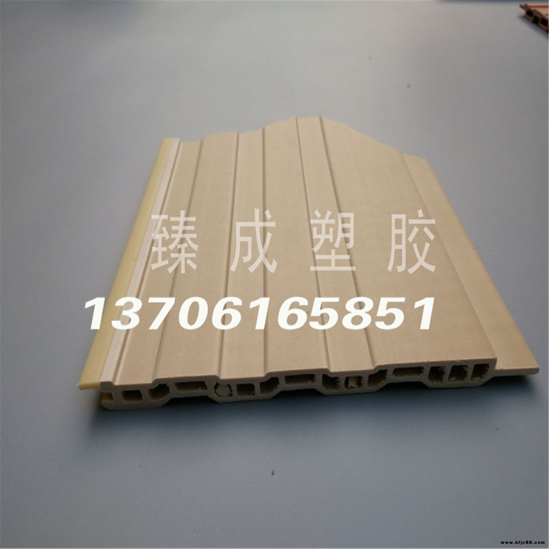 ABS生產廠家直銷PVC塑料板材 彩色木紋護墻板門板