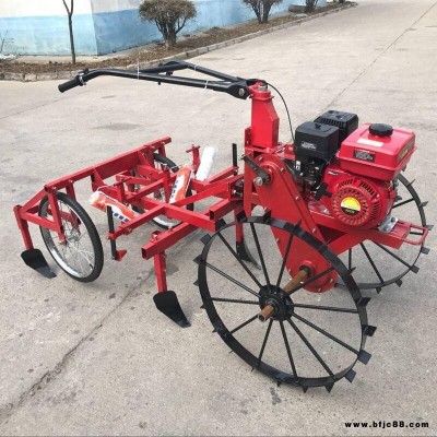 四輪拖拉機帶動玉米花生膜上點播機 鑫工 地瓜起壟機 玉米膜上打孔播種機