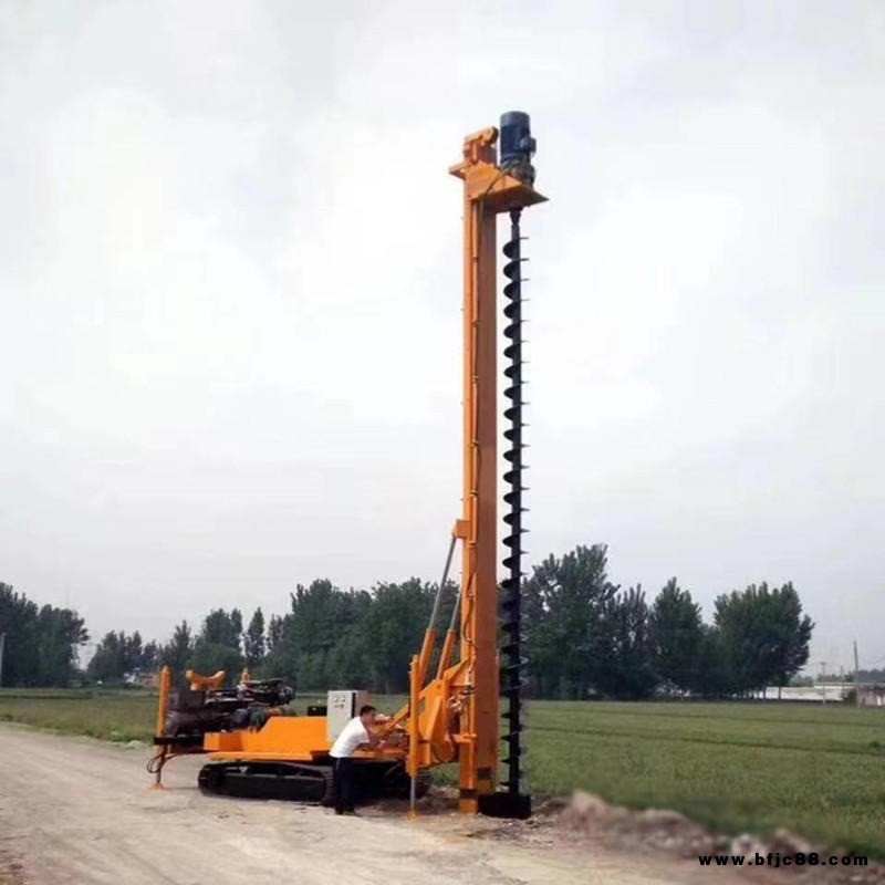 建筑工地長螺旋打樁機 各種樁工機械長螺旋地基打樁機 長螺旋鉆機 廠家供應(yīng)