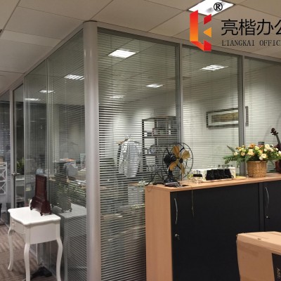全鋁雙層玻璃隔斷