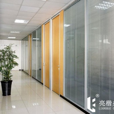 內(nèi)鋼外鋁雙玻帶百葉