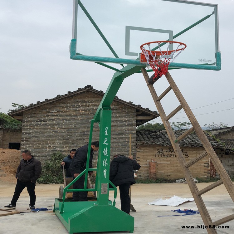 廣西柳州柳南 電動(dòng)液壓籃球架 學(xué)校籃球架固定籃球架 星之健單柱籃球架