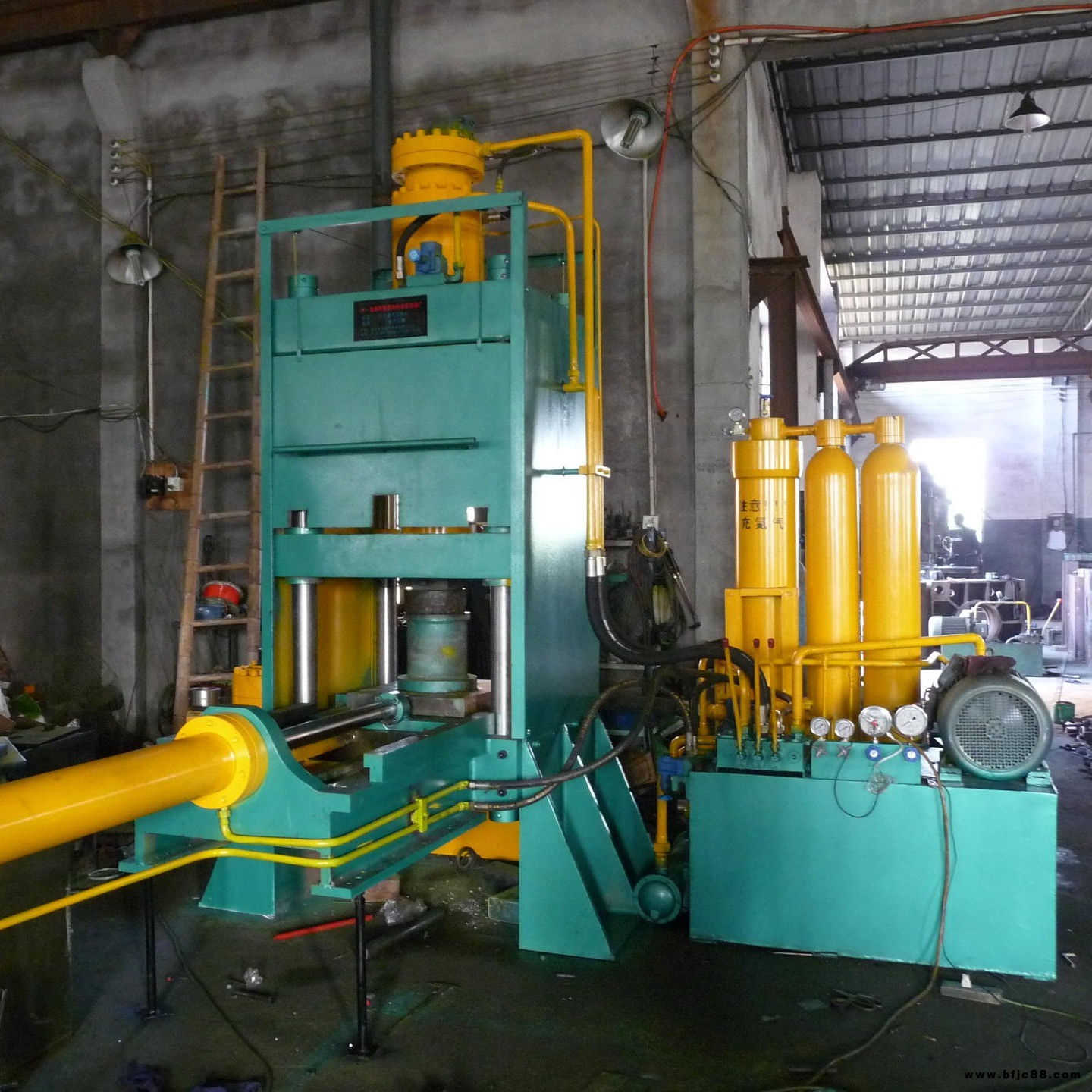 臺(tái)州嘉通廠家直銷 XSY2-63T四柱液壓機(jī)帶下頂缸 四柱壓力機(jī)