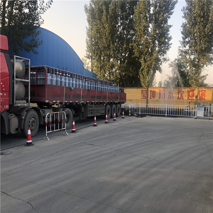 隴南屋面sbs防水卷材直銷廠家       禹哲防水材料氯化聚防水卷材直銷廠家
